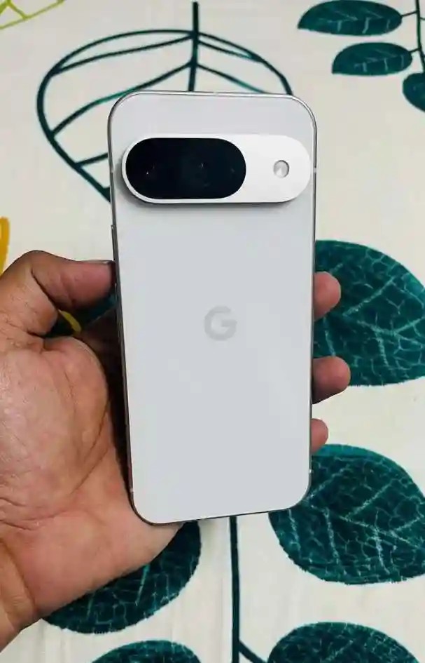 Google Pixel 9