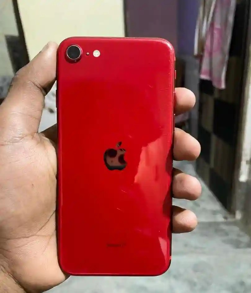 Apple iPhone SE