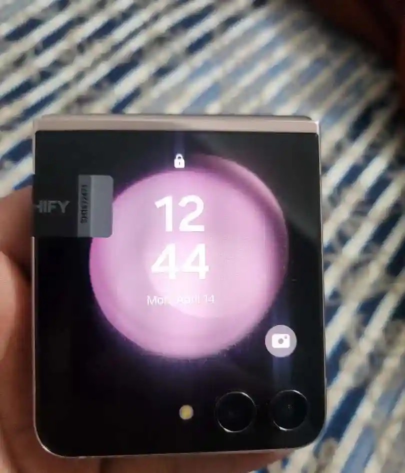 Samsung Galaxy Z Flip5