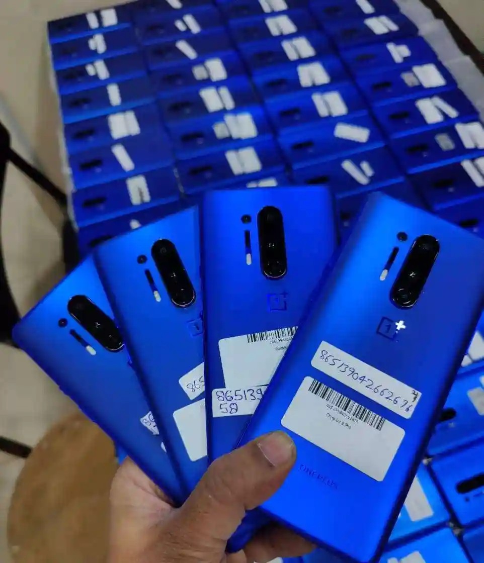 OnePlus 8 Pro