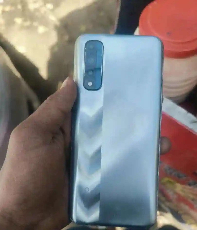 Realme Narzo 30