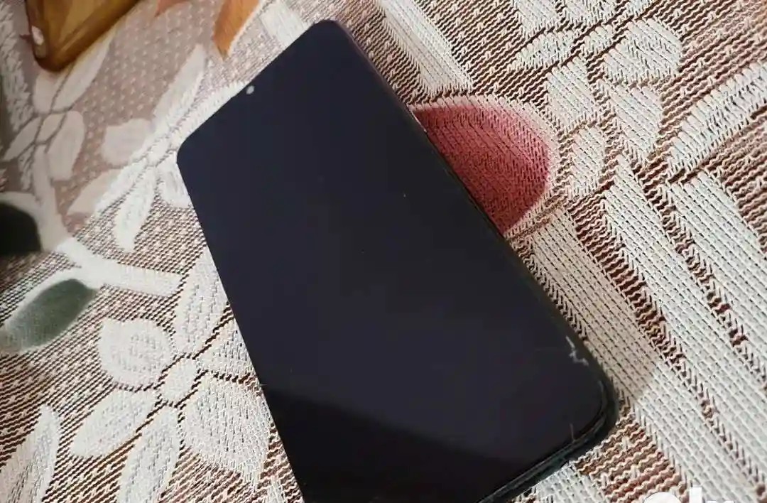 Oppo F9 (F9 Pro)