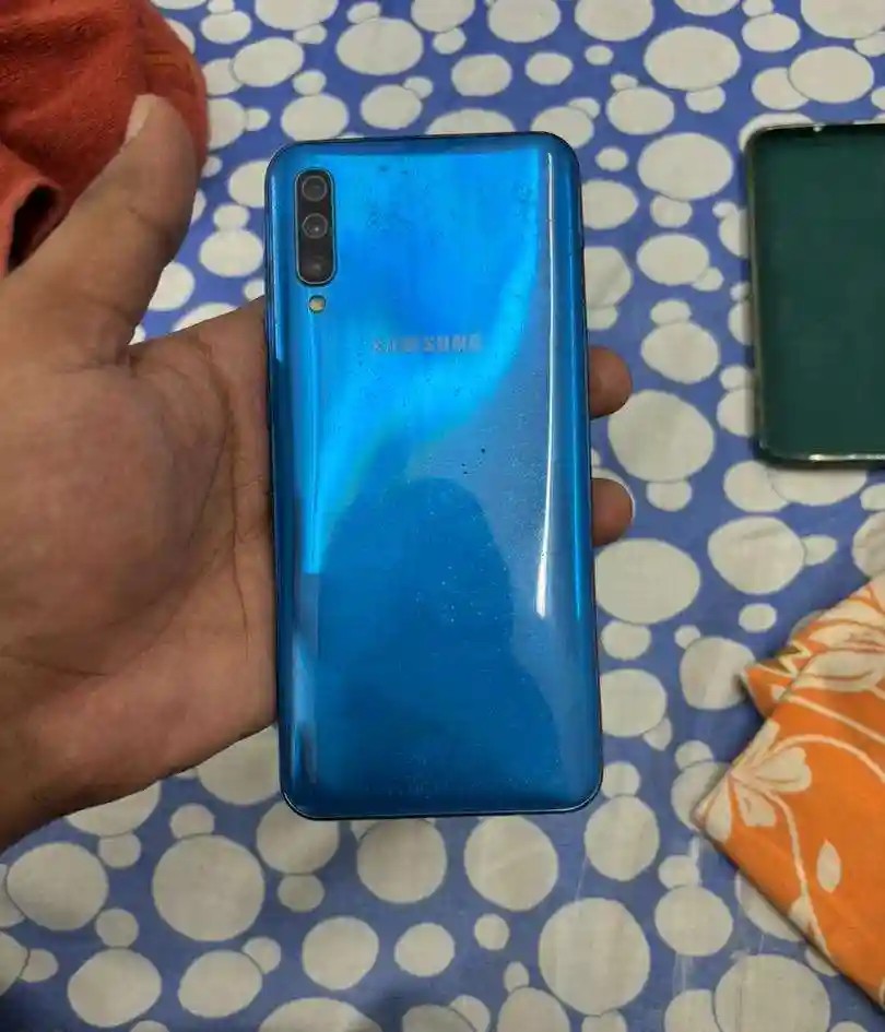 Samsung Galaxy A50