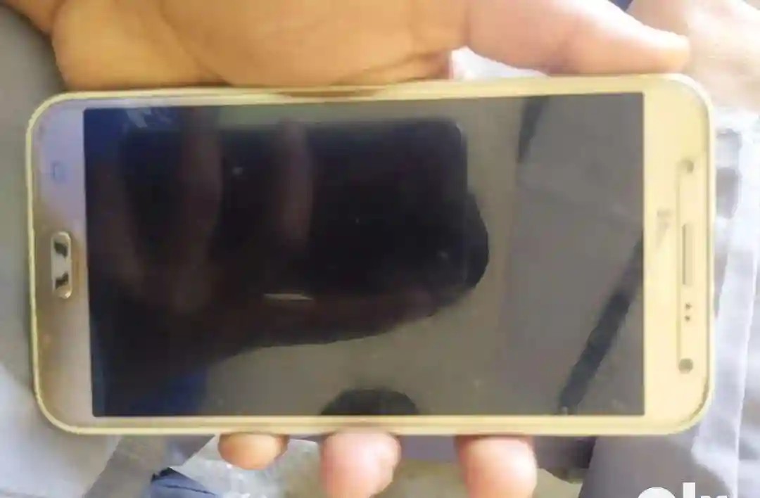 Samsung Galaxy J7