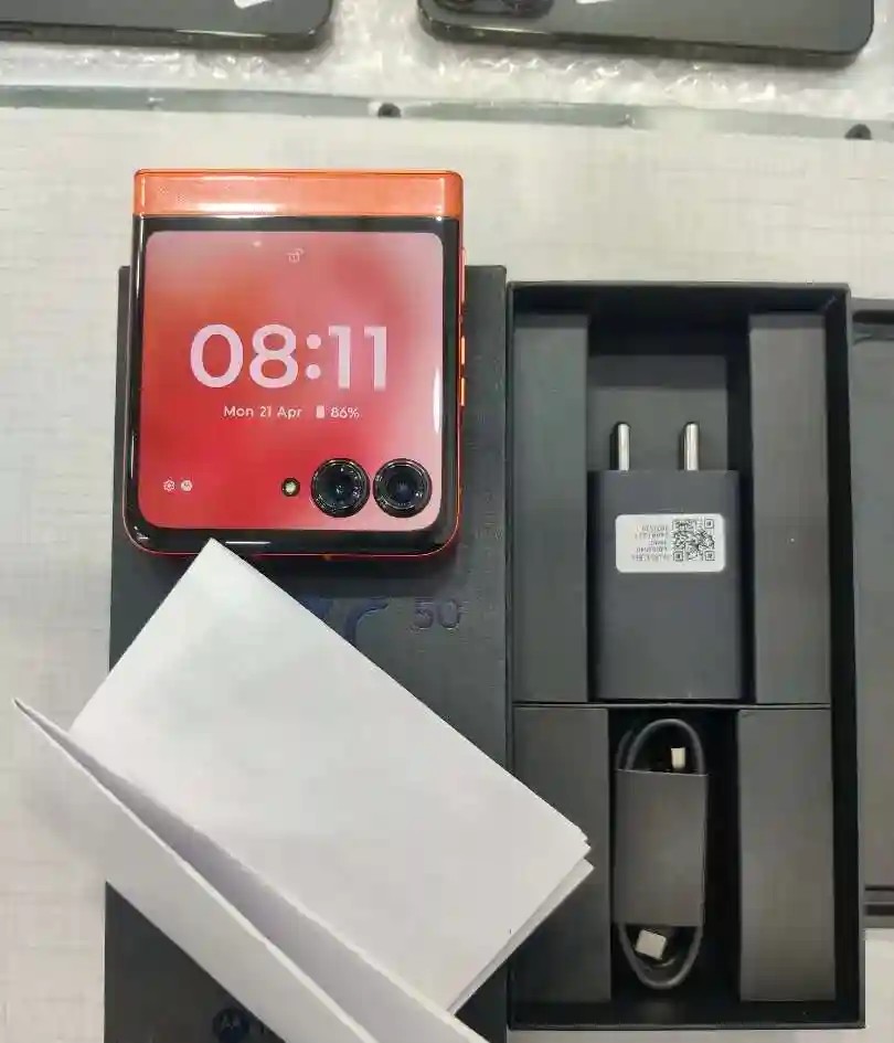 Motorola Razr 50