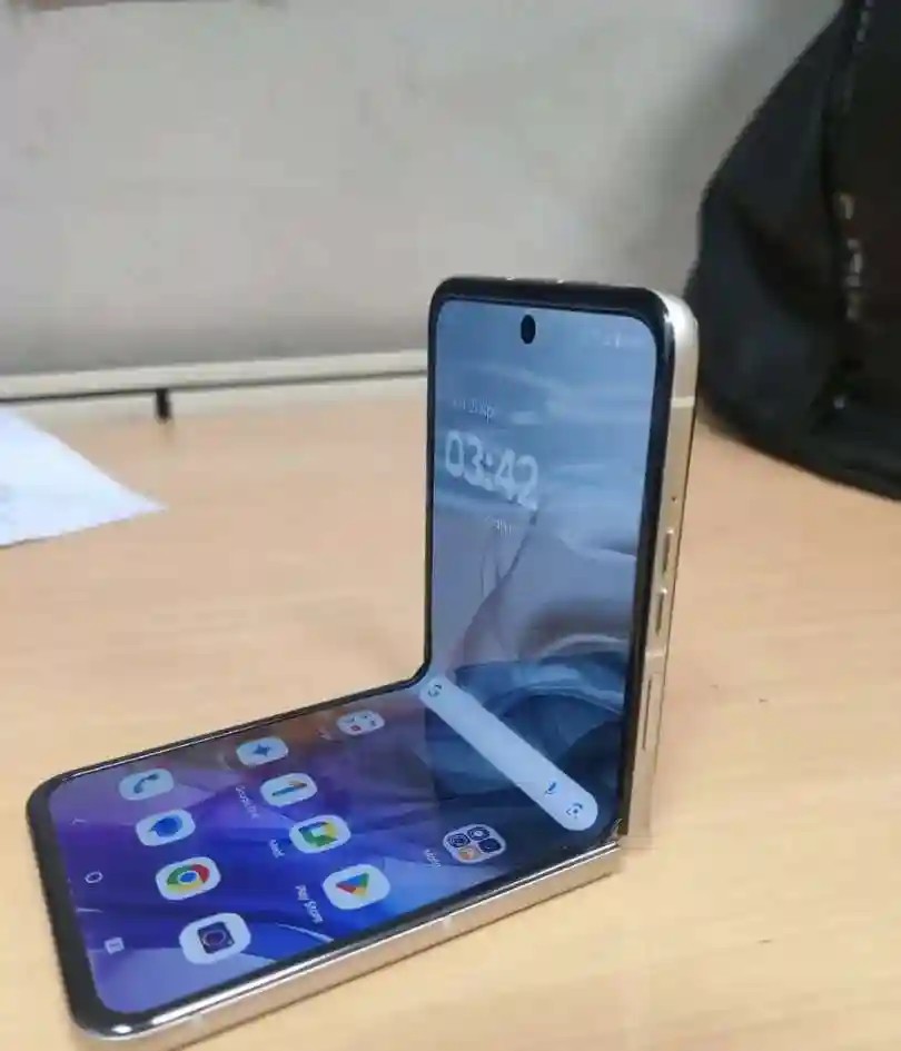 Motorola Razr 50
