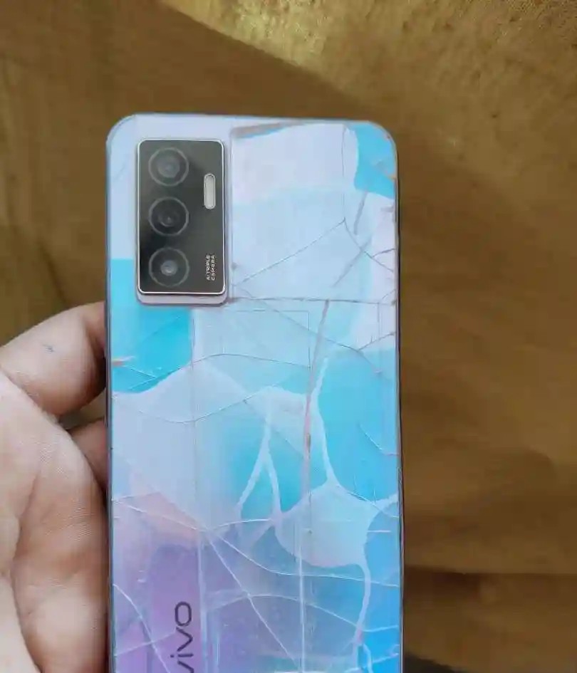 vivo Y75