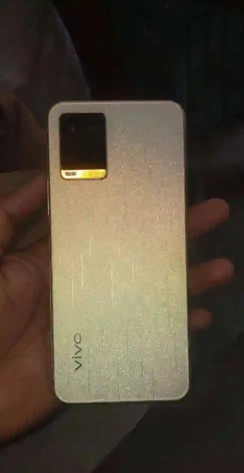 vivo Y33t