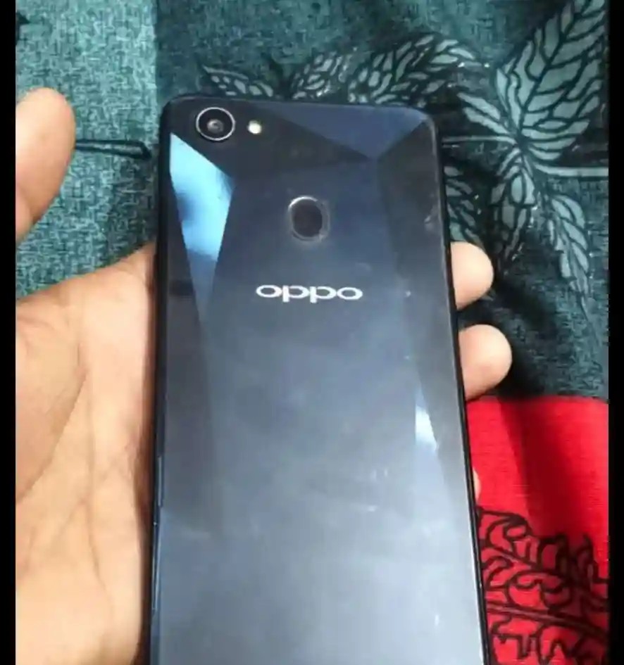 Oppo F7