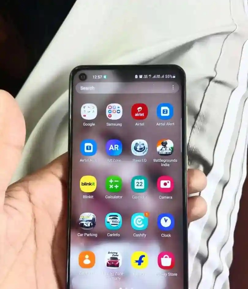 Samsung Galaxy M40
