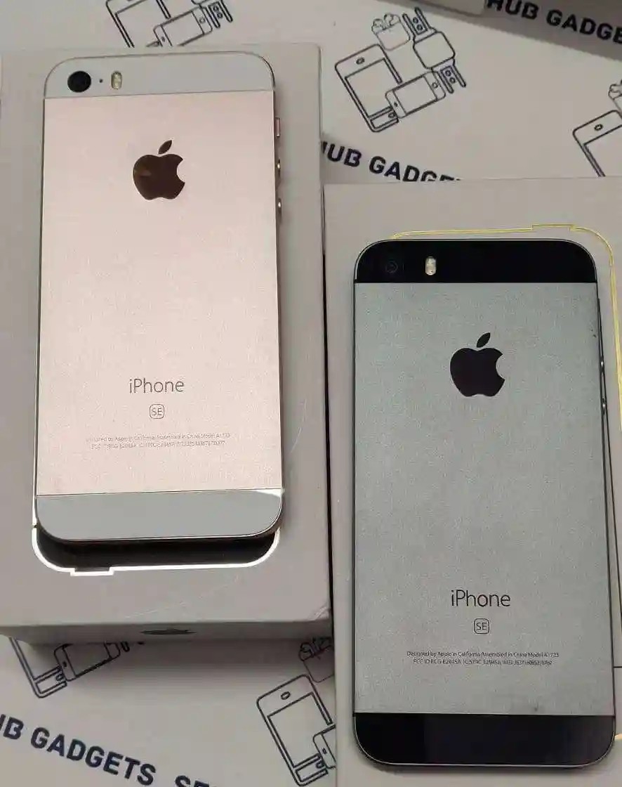 Apple iPhone SE