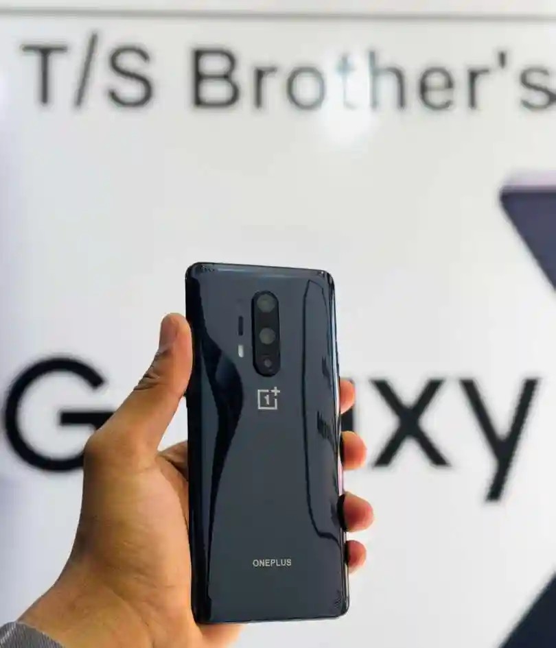OnePlus 8 Pro