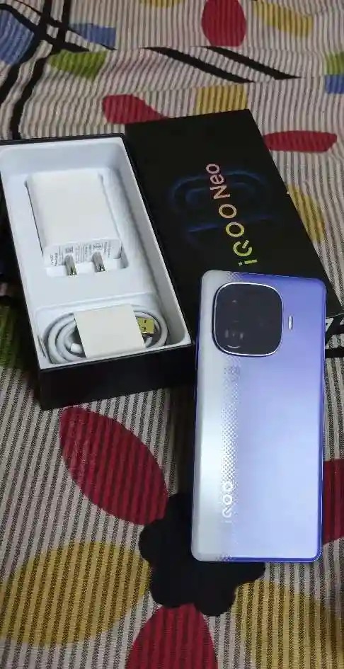 vivo iQOO Neo 10R