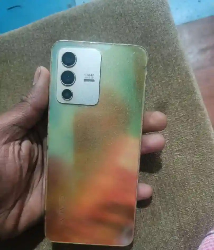 vivo V23 5G