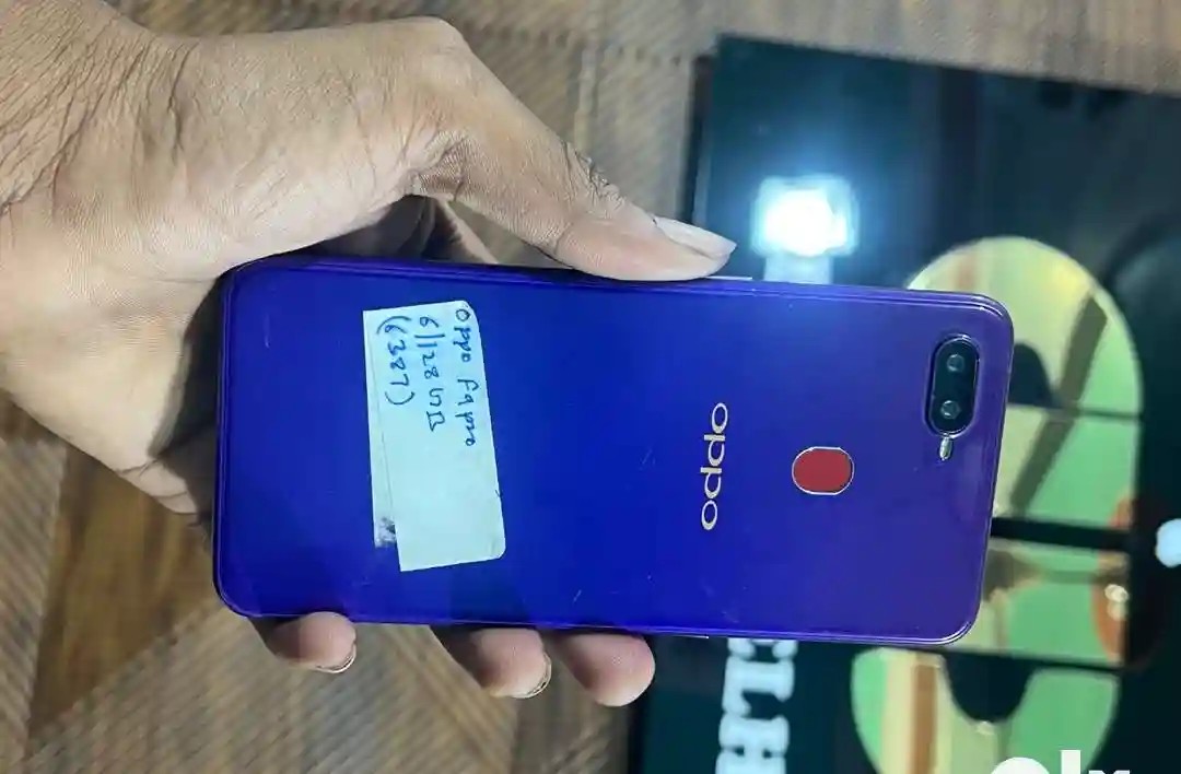 Oppo F9 (F9 Pro)