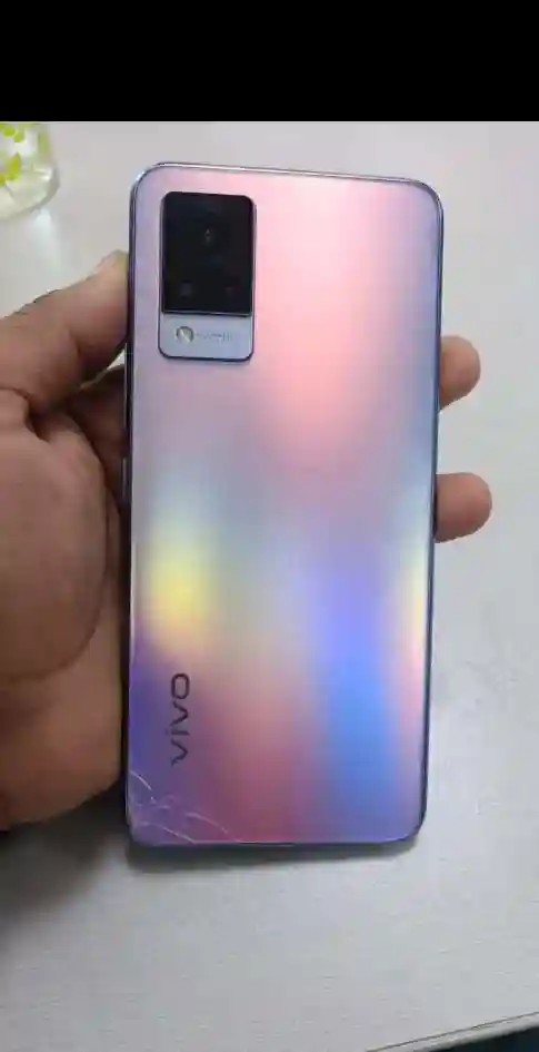 vivo V21 5G