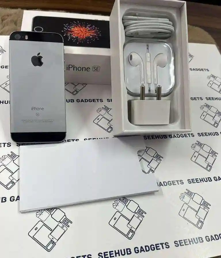 Apple iPhone SE