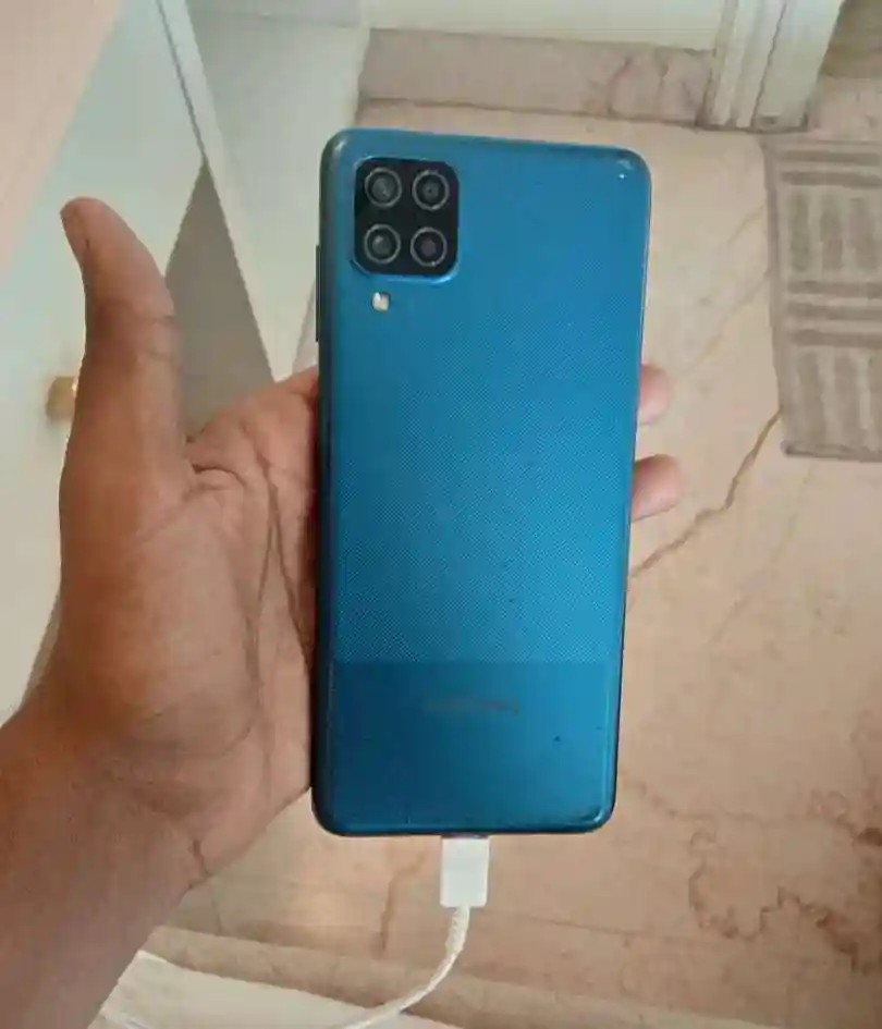 Samsung Galaxy M12