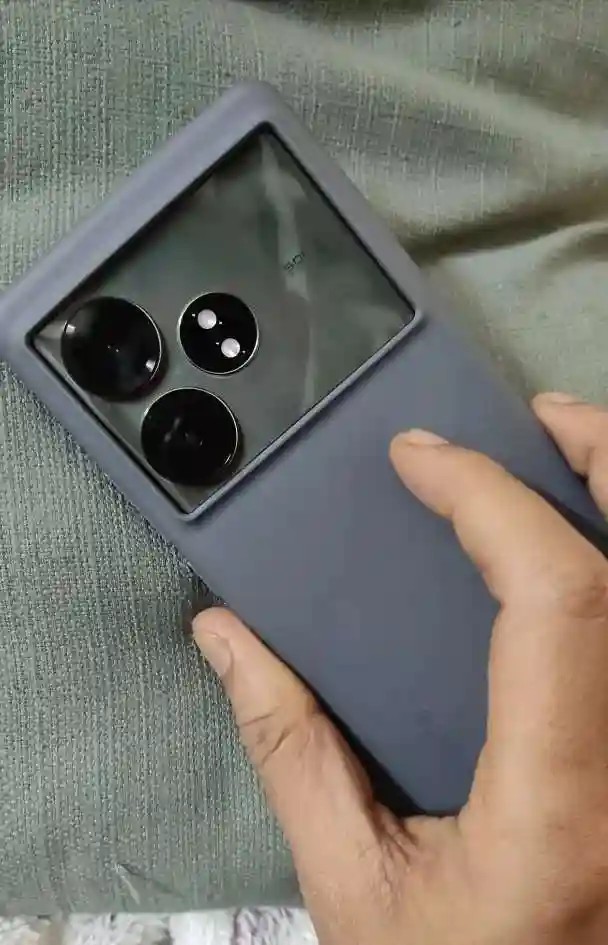Realme GT 6T
