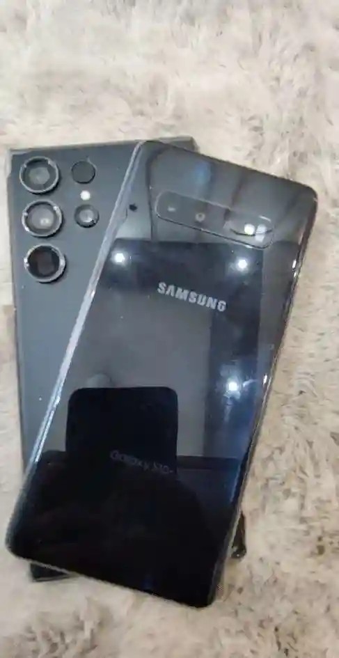 Samsung Galaxy S10+
