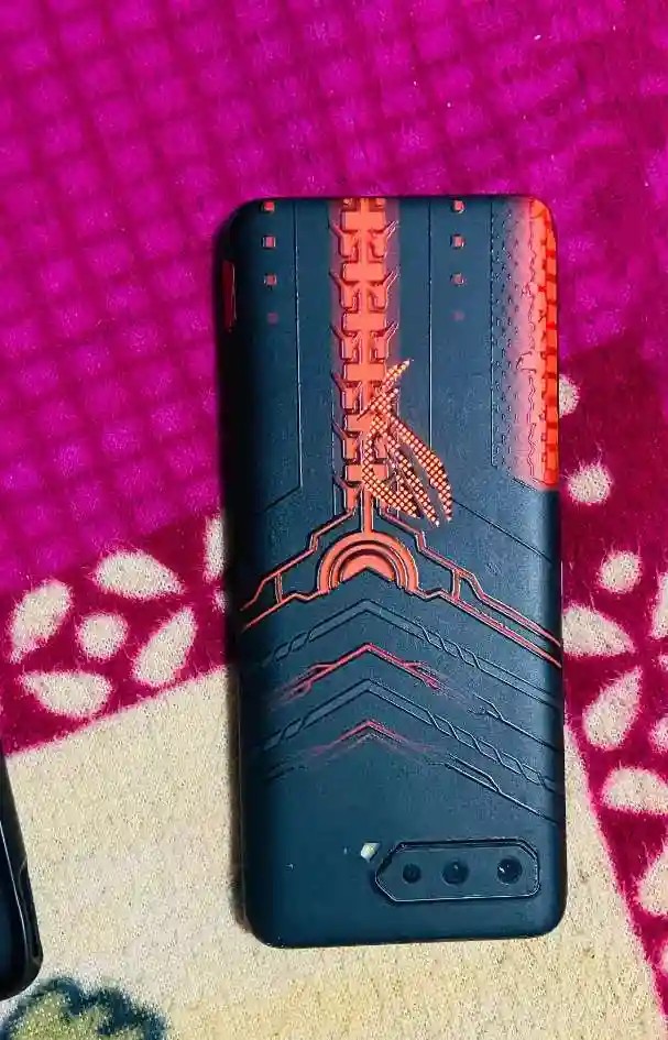 Asus ROG Phone 5
