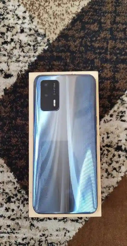 Realme GT Master