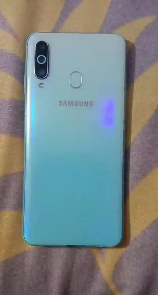 Samsung Galaxy M40