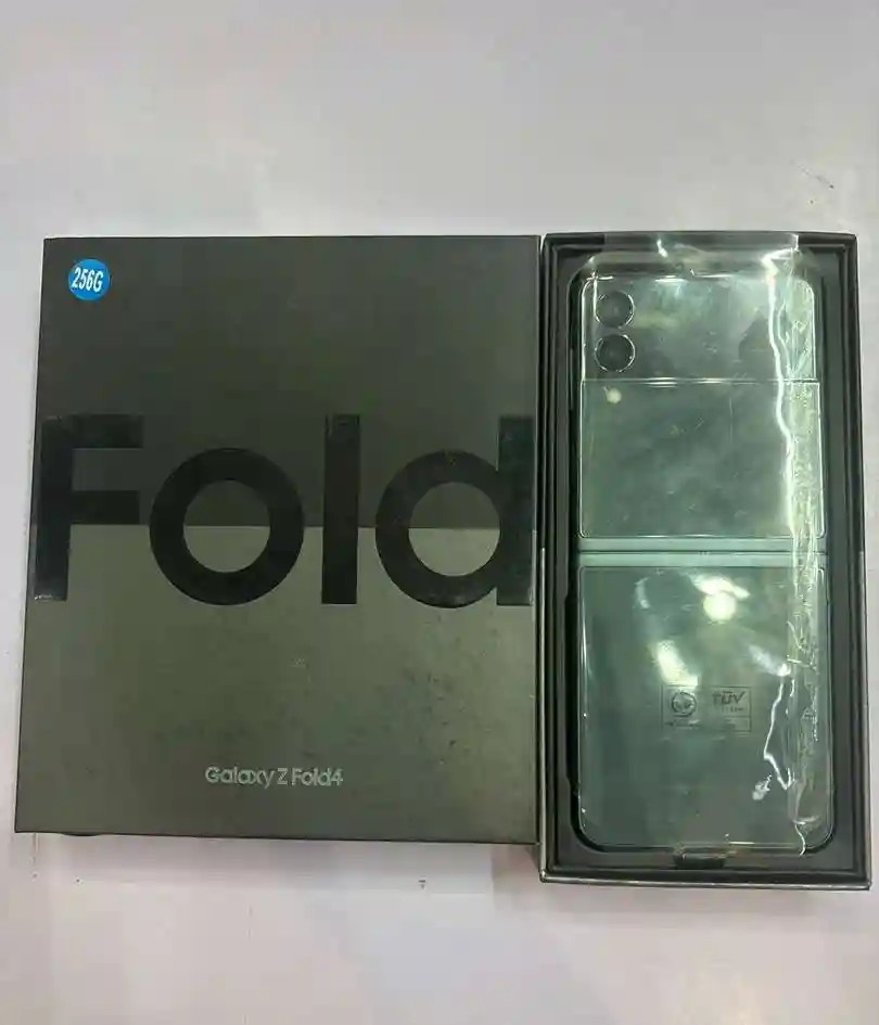 Samsung Galaxy Z Flip4