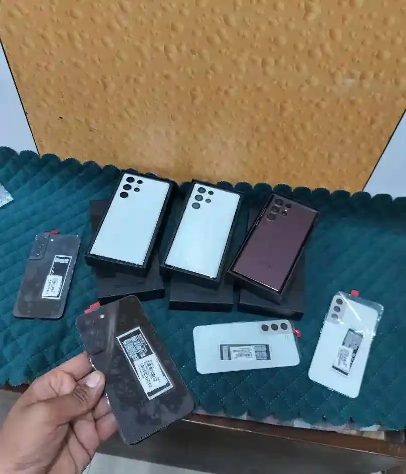 Samsung Galaxy S22 5G