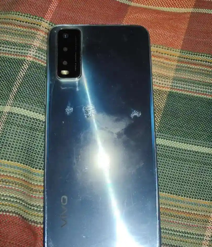vivo Y20