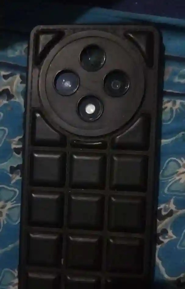 Oppo F27 Pro