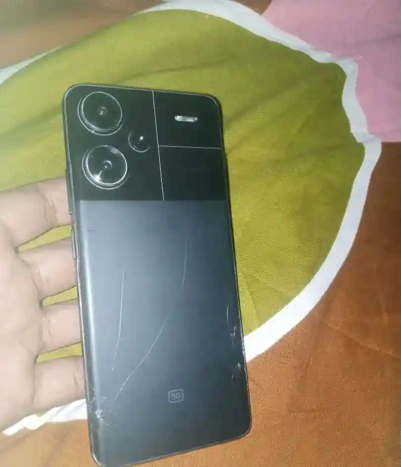 Xiaomi Redmi Note 13 Pro+