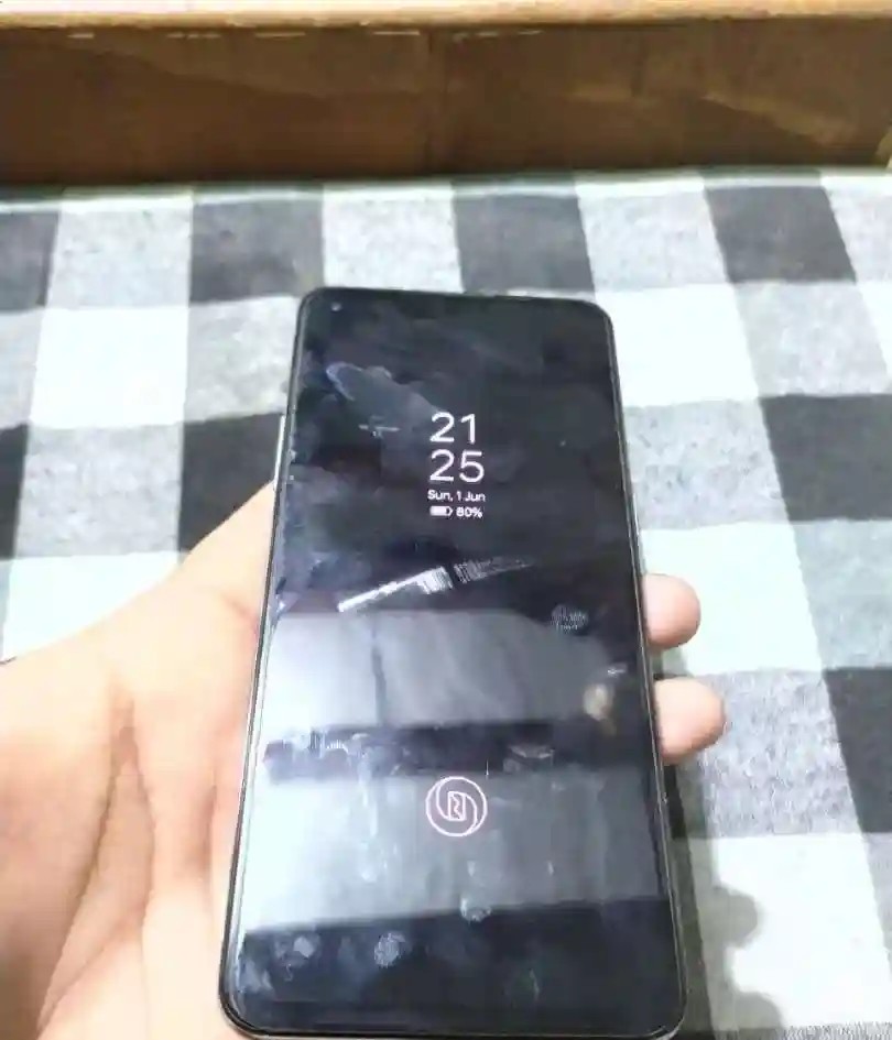 OnePlus 8T