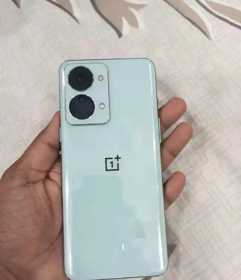 OnePlus Nord 2T
