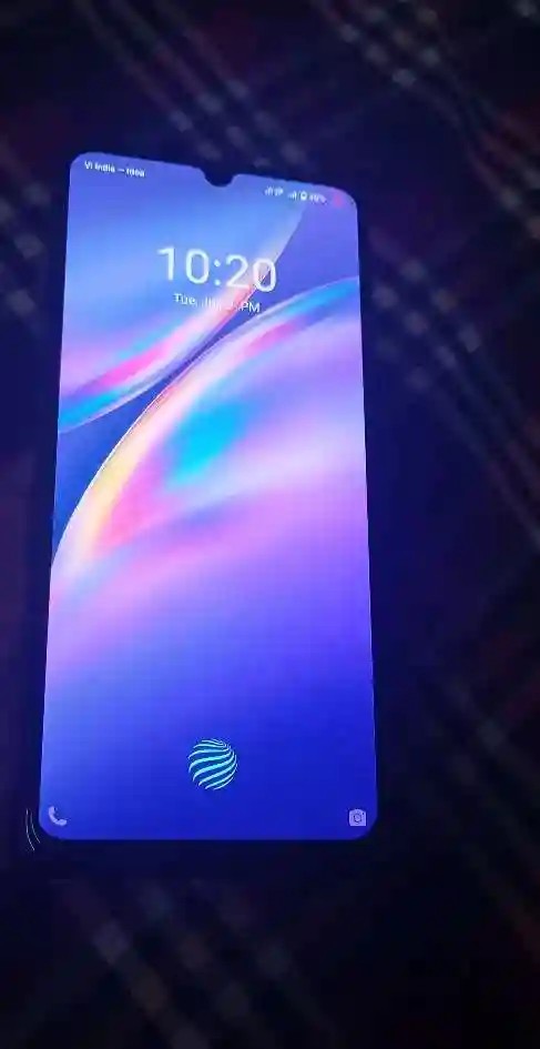 vivo Y73