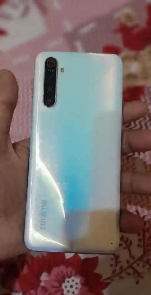 Realme 6