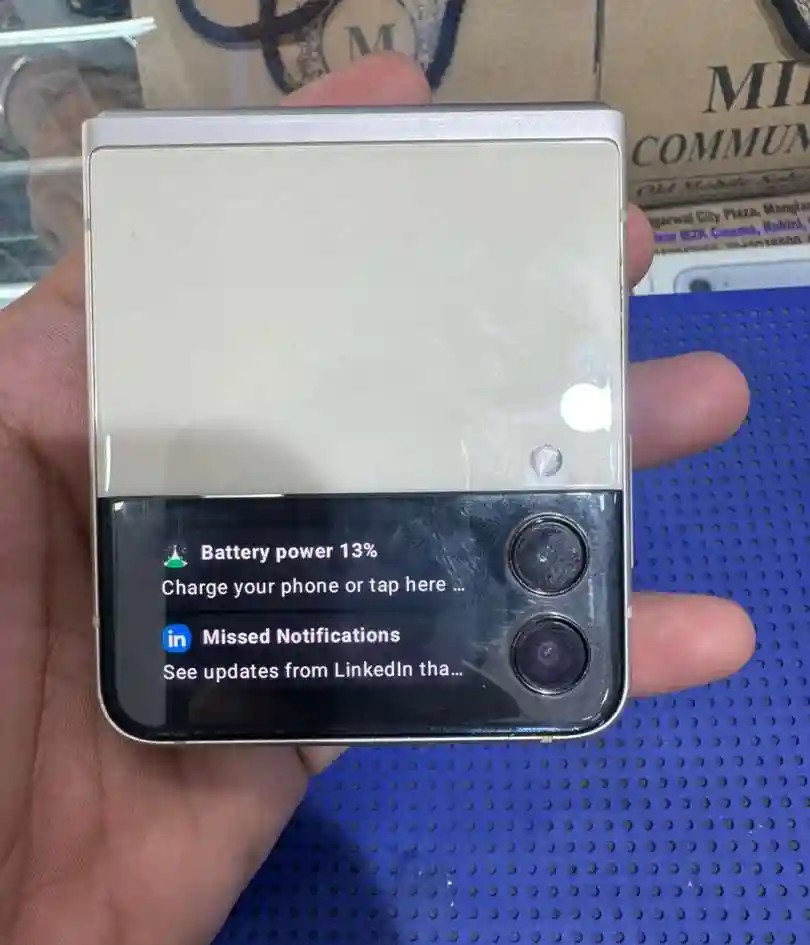 Samsung Galaxy Z Flip3 5G