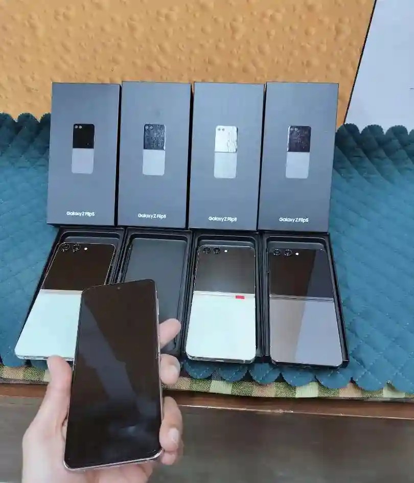 Samsung Galaxy Z Flip5