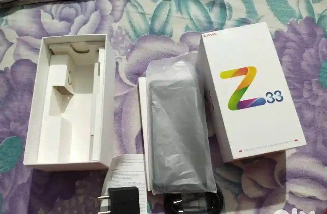Lava Z33