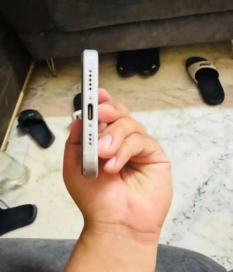 Apple iPhone 15