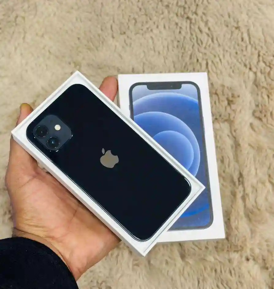 Apple iPhone 12