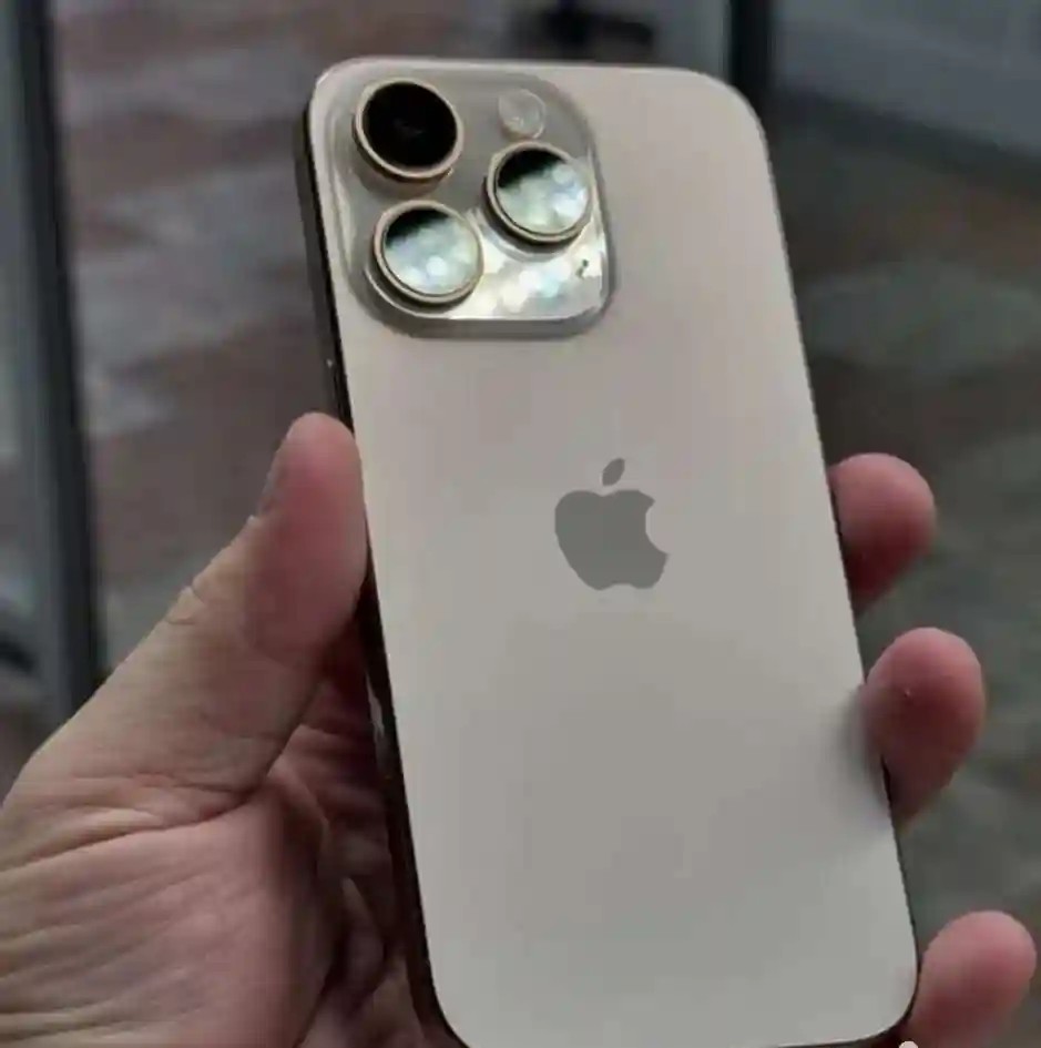 Apple iPhone 16 Pro