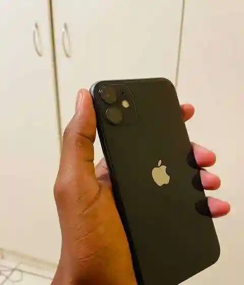 Apple iPhone 11