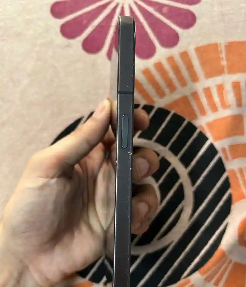 Nothing Phone (1)