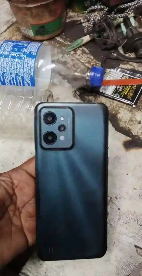 Realme C31