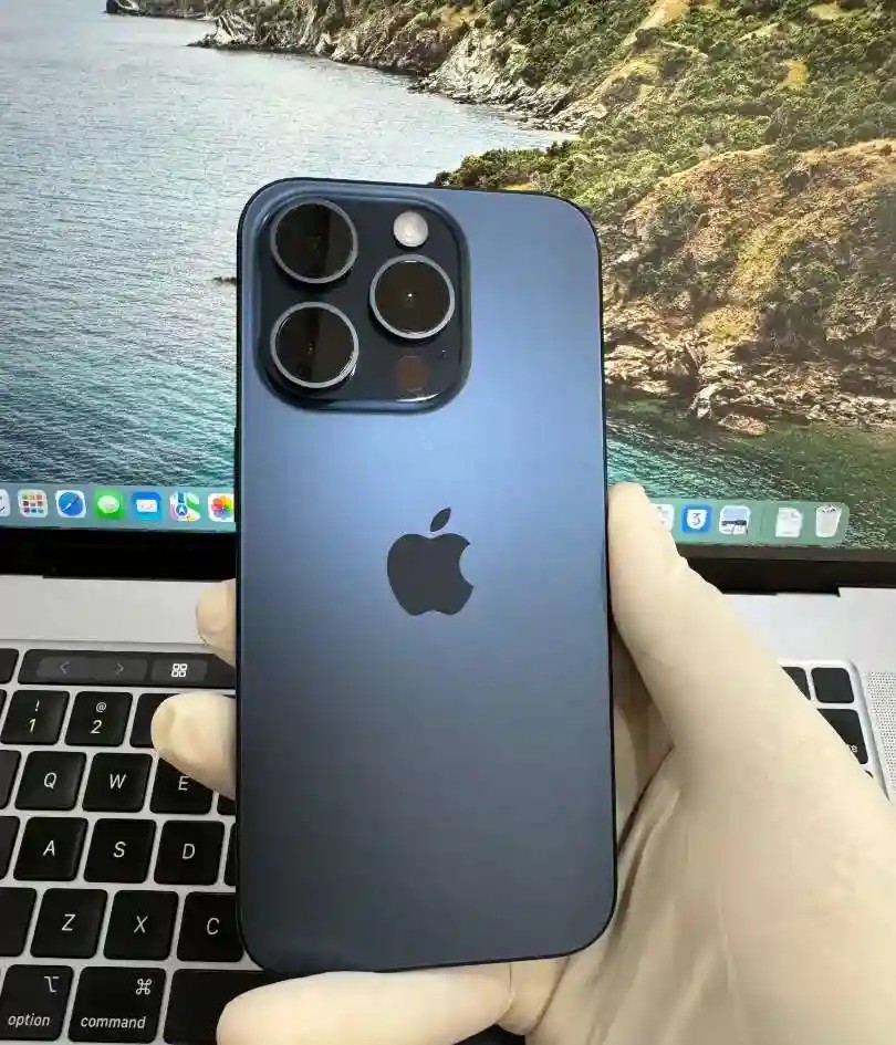 Apple iPhone 15 Pro