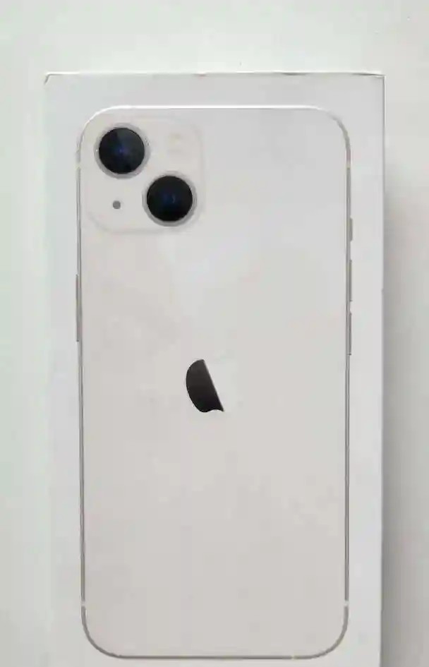 Apple iPhone 13
