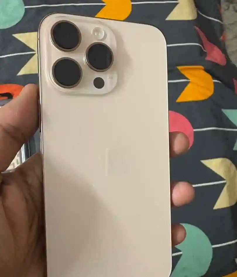 Apple iPhone 16 Pro Max