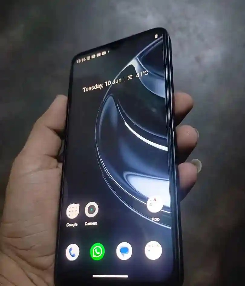 Realme C35