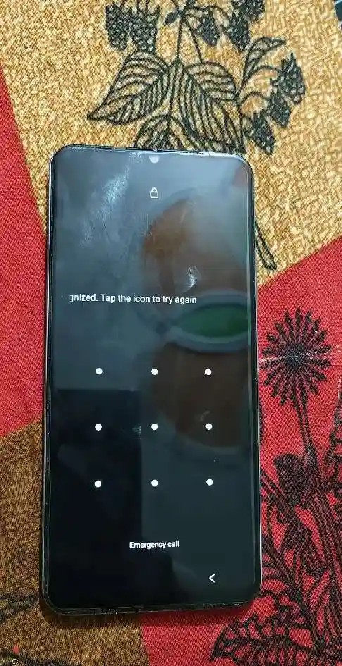 vivo Y28
